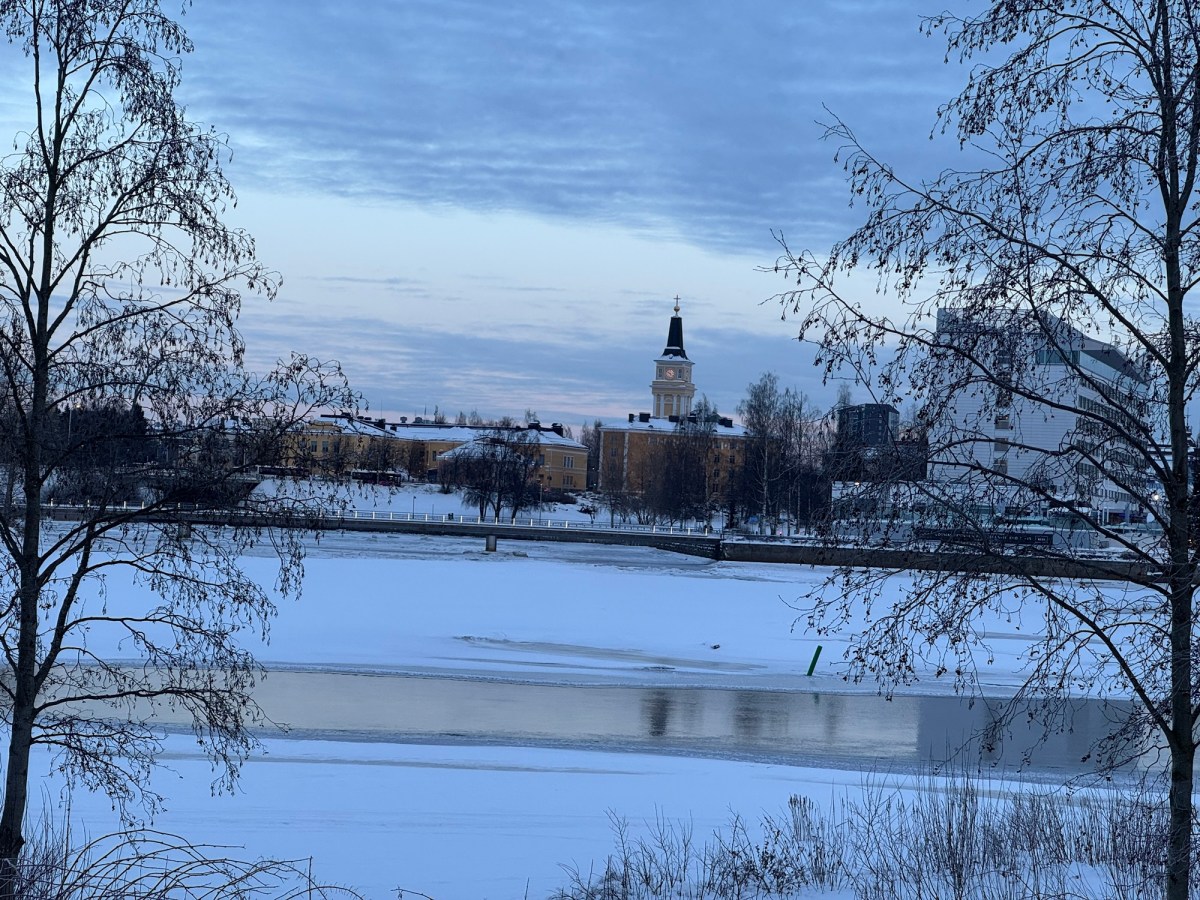 To Oulu -reflections